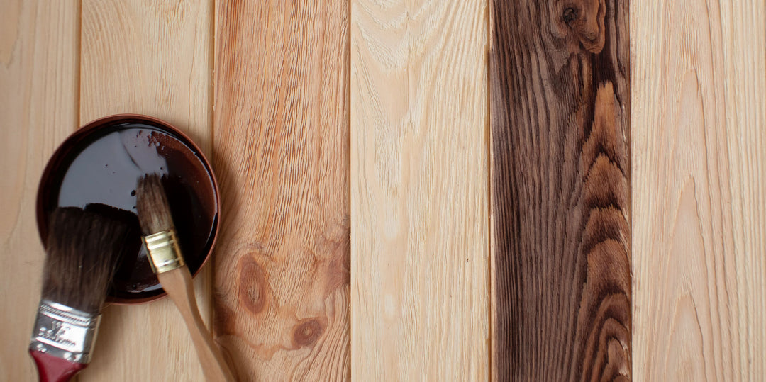 Zorg voor het hout in een infraroodcabine