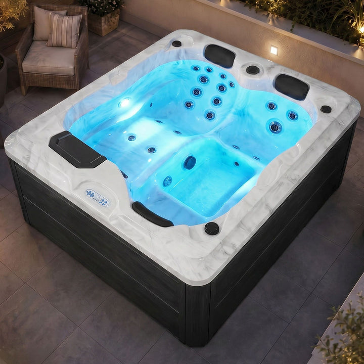 Buiten whirlpool Oasis
